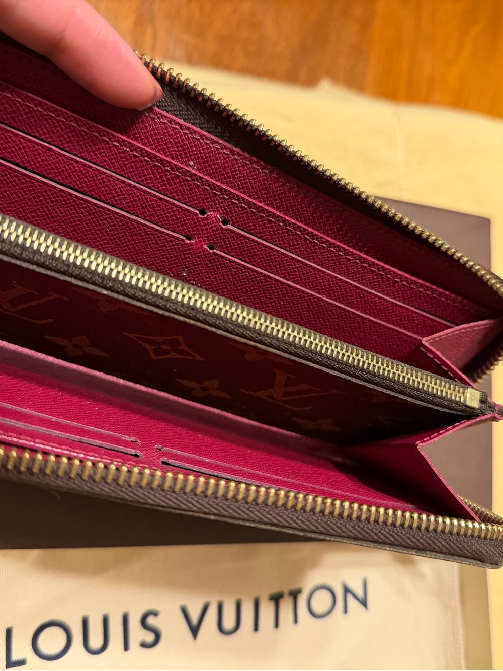 Louis Vuitton Clemence wallet - Picture 6 of 7